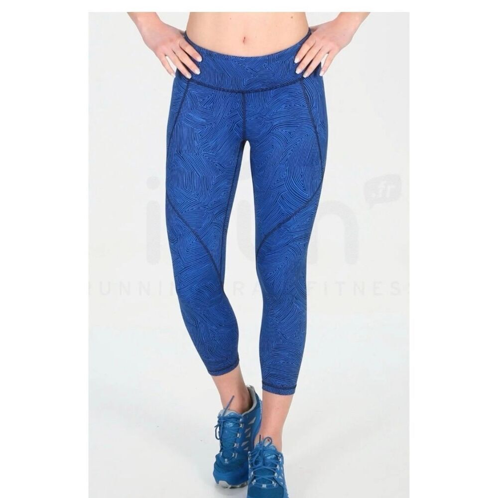 Patagonia Women’s Centered Tights Large Bayou Blue Terrace Fields Cropped Stretc